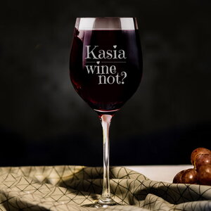 Kieliszek do wina z grawerem